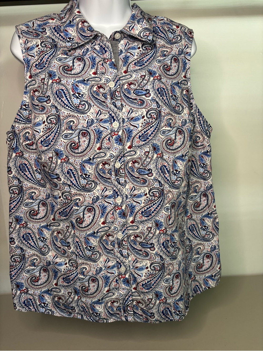 Croft & Barrow Paisley Sleeveless Button-Front Top Blue Red White Size XLP